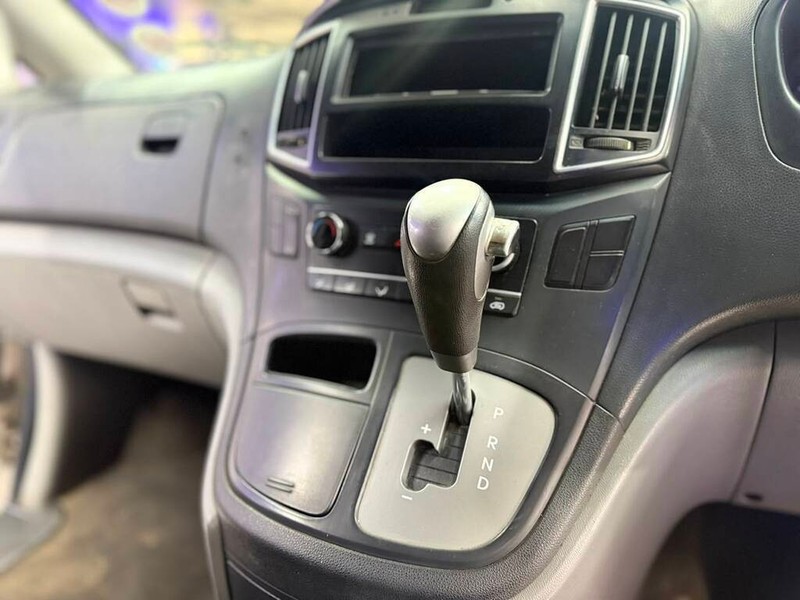 Hyundai H-1 - G.I.G Motors - Image 15