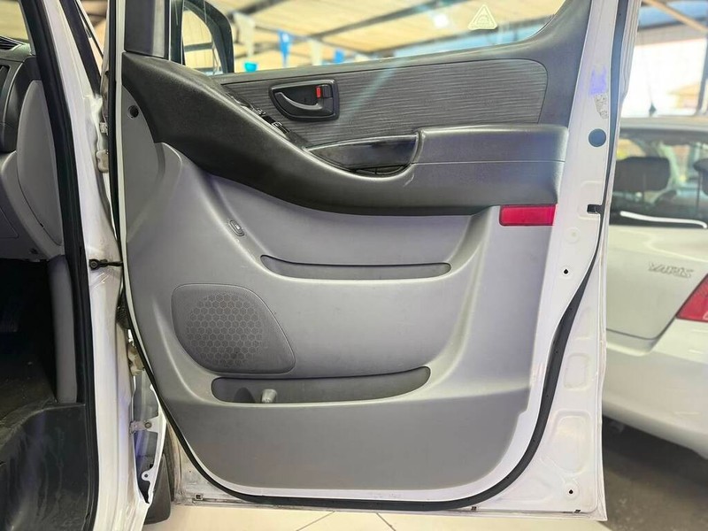 Hyundai H-1 - G.I.G Motors - Image 19