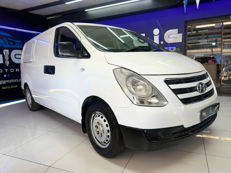 Hyundai H-1 - G.I.G Motors - Image 1