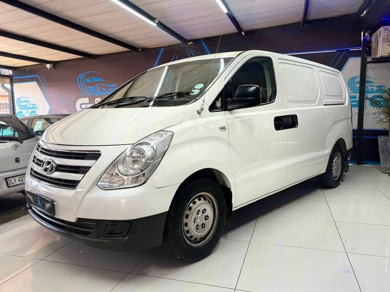 Hyundai H-1 - G.I.G Motors - Image 3