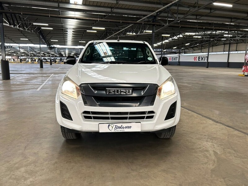 Isuzu D-Max - Bakwena Auto Sales - Image 2