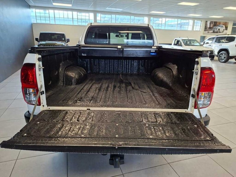 Toyota Hilux - Cargen Auto - Image 6