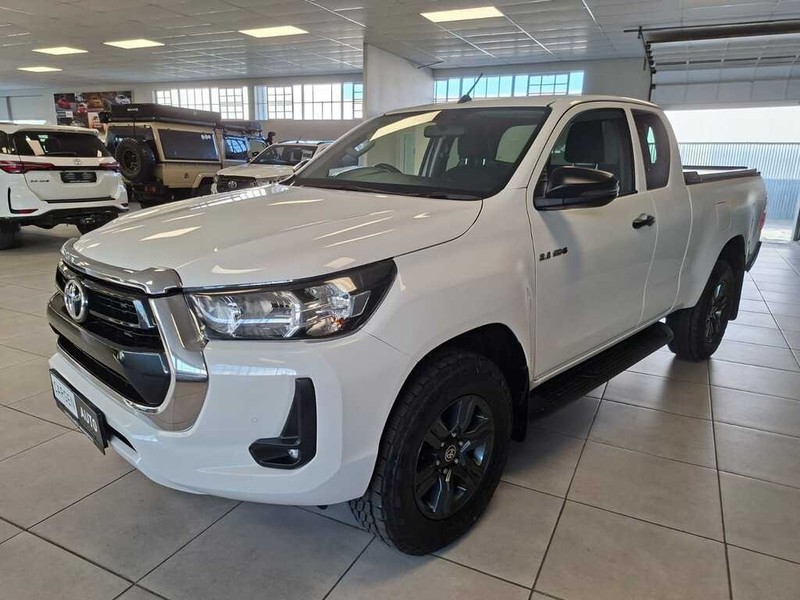 Toyota Hilux - Cargen Auto - Image 3