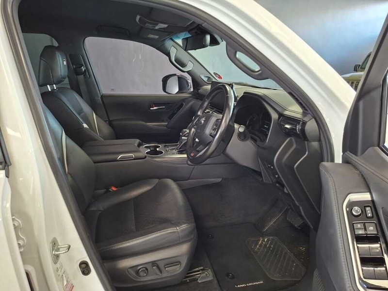 Toyota Land Cruiser - Cargen Auto - Image 12