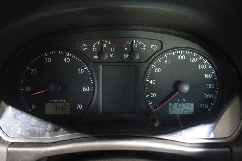 Volkswagen Polo Vivo - Bluebird Motors - Image 11