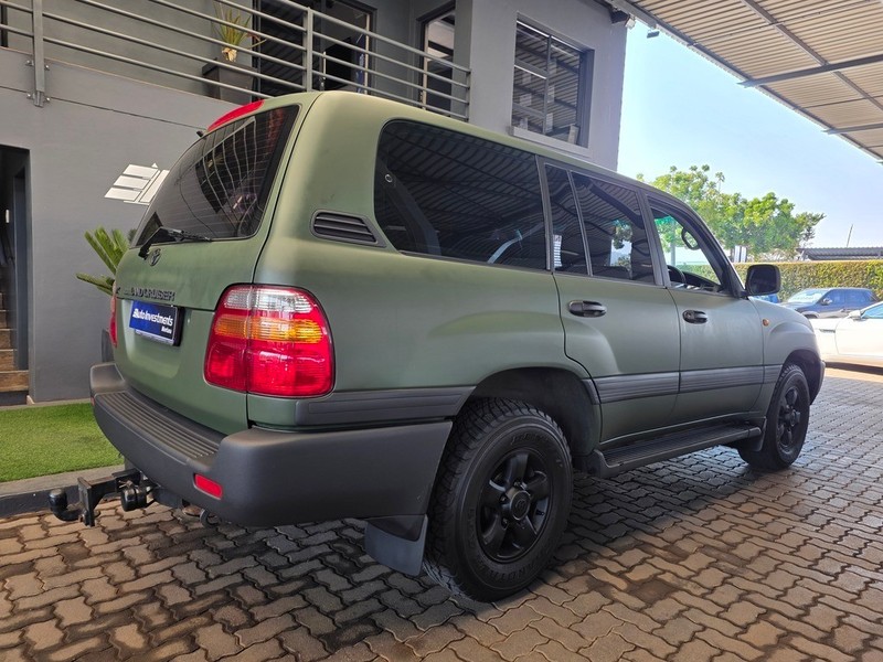Toyota Land Cruiser - Auto Investments Montana - Image 5