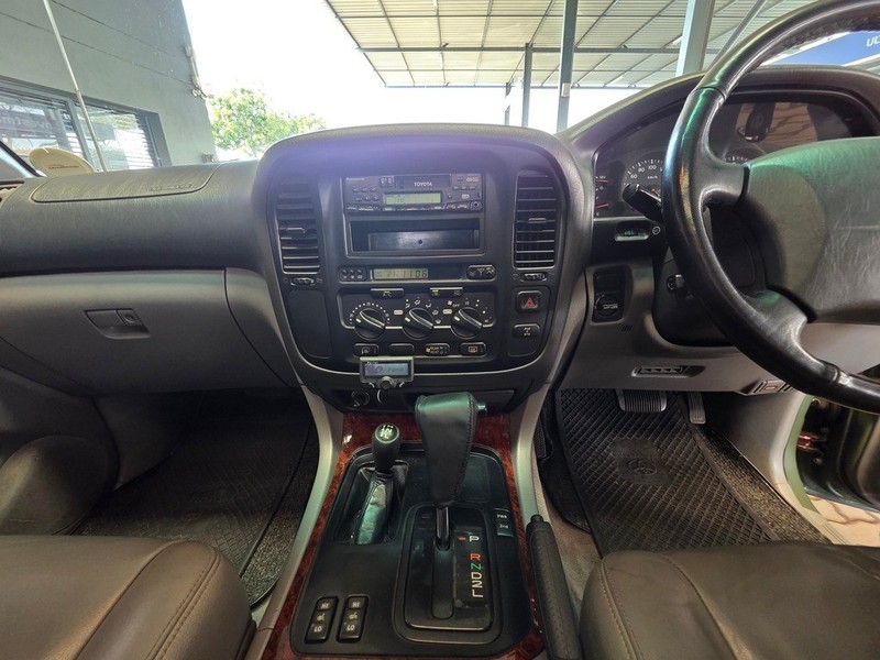 Toyota Land Cruiser - Auto Investments Montana - Image 15