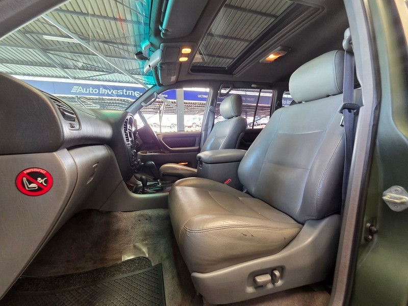 Toyota Land Cruiser - Auto Investments Montana - Image 11