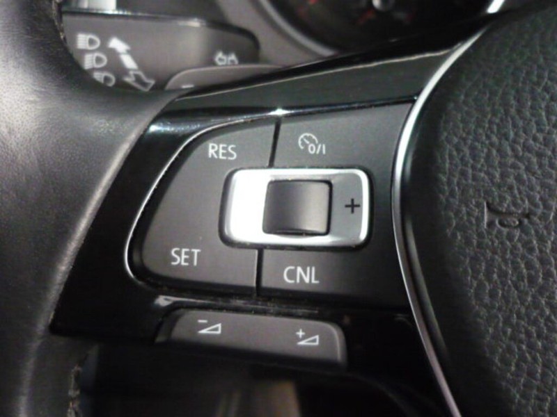Volkswagen Polo - LisaCars - Image 16