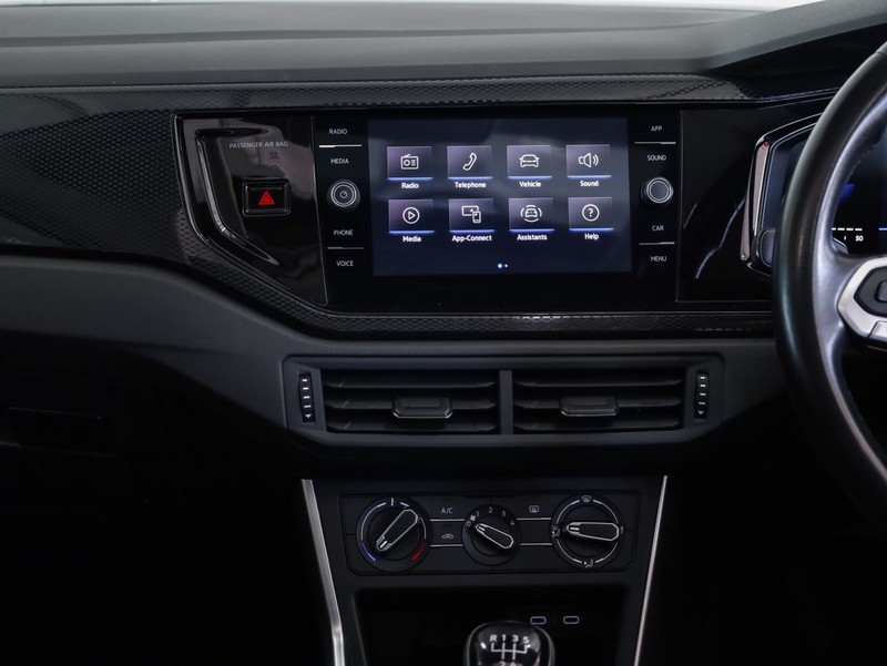 Volkswagen Polo - Hatfield VW Bryanston - Image 19