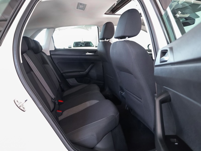 Volkswagen Polo - Hatfield VW Bryanston - Image 17
