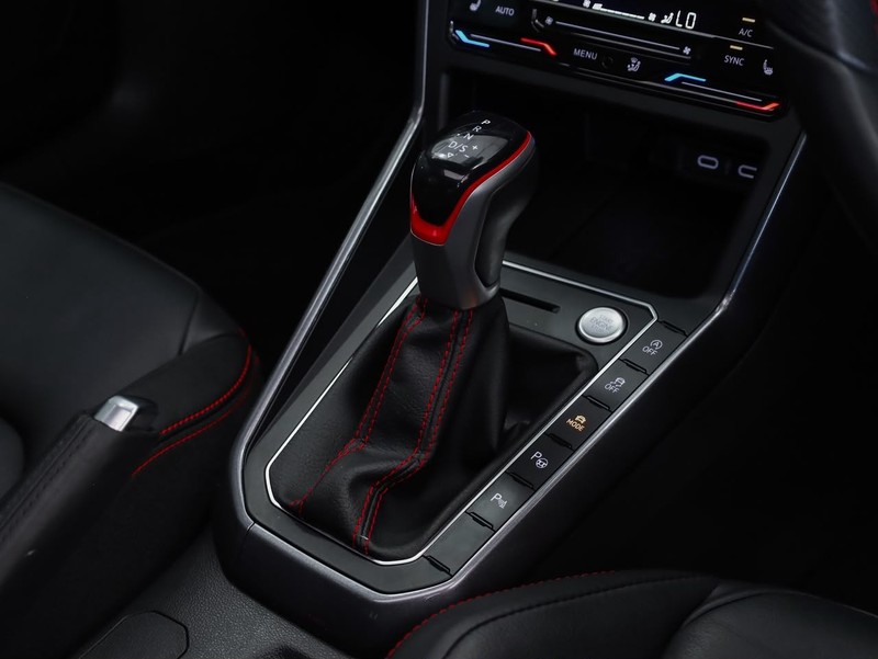 Volkswagen Polo - Hatfield VW Bryanston - Image 22