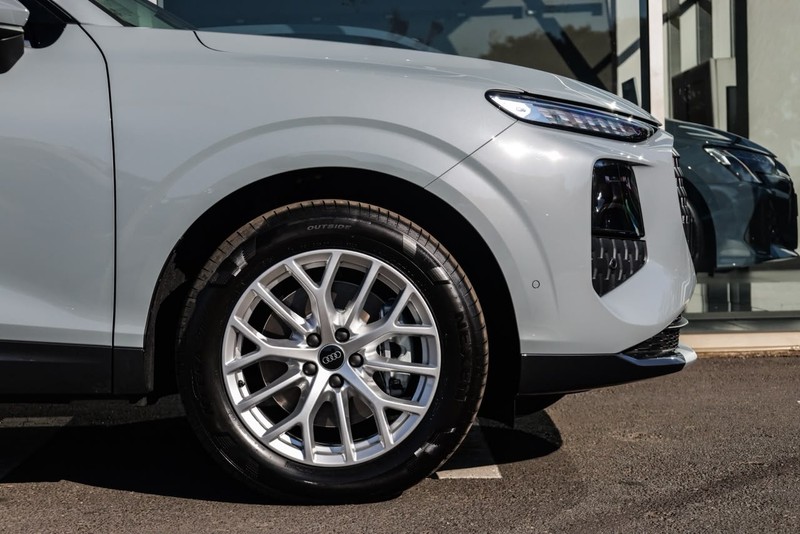 Audi Q3 - Audi Centre Hatfield - Image 4