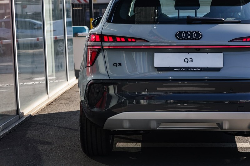 Audi Q3 - Audi Centre Hatfield - Image 10
