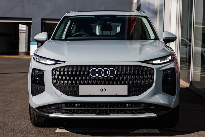 Audi Q3 - Audi Centre Hatfield - Image 2