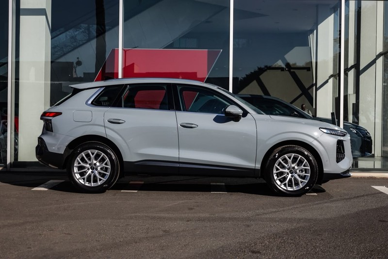 Audi Q3 - Audi Centre Hatfield - Image 5