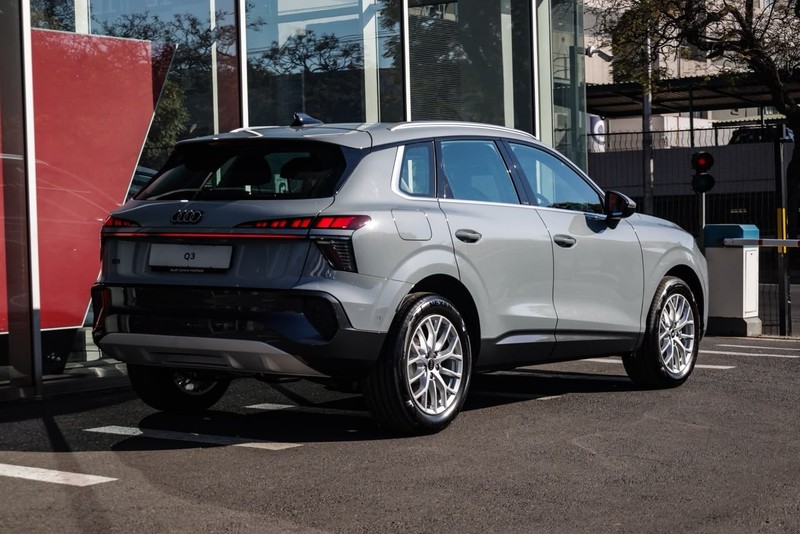 Audi Q3 - Audi Centre Hatfield - Image 6