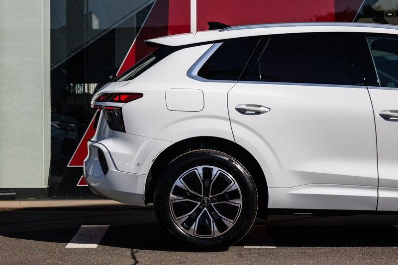 Audi Q3 - Audi Centre Hatfield - Image 6