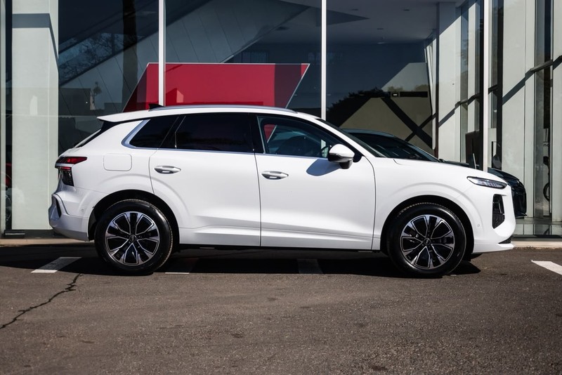 Audi Q3 - Audi Centre Hatfield - Image 5