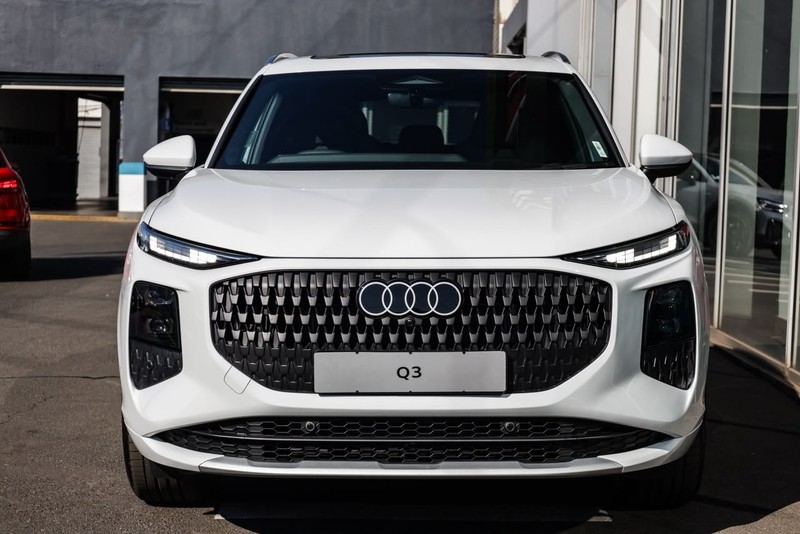Audi Q3 - Audi Centre Hatfield - Image 3