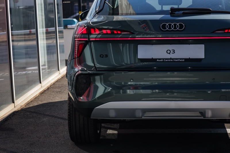 Audi Q3 - Audi Centre Hatfield - Image 10