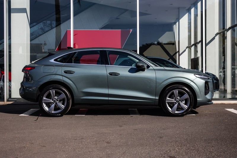 Audi Q3 - Audi Centre Hatfield - Image 6