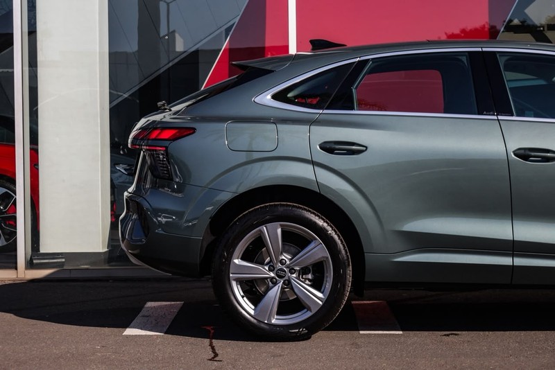 Audi Q3 - Audi Centre Hatfield - Image 5
