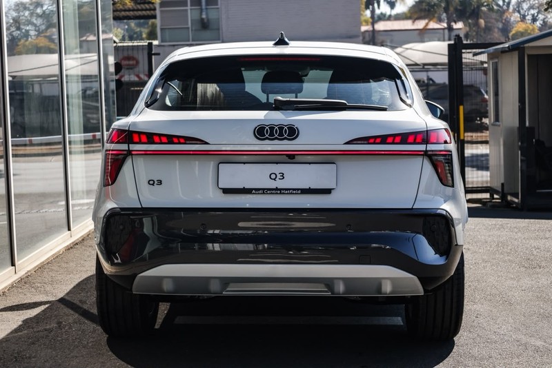Audi Q3 - Audi Centre Hatfield - Image 9
