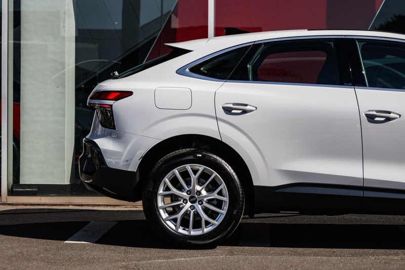Audi Q3 - Audi Centre Hatfield - Image 7
