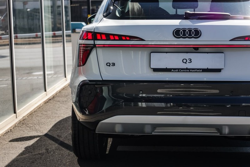 Audi Q3 - Audi Centre Hatfield - Image 8