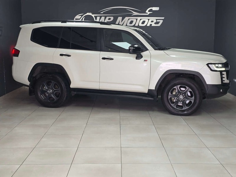 Toyota Land Cruiser - WP Motors - Image 4