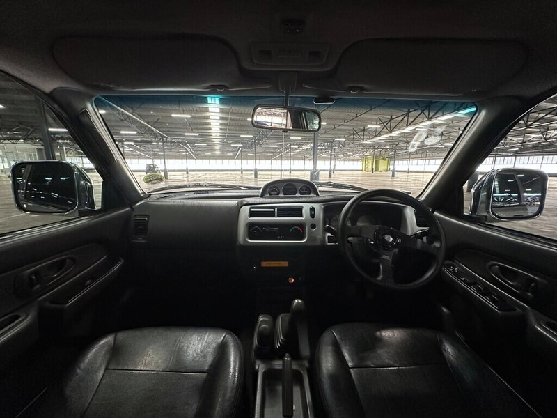 Mitsubishi Colt - Bakwena Auto Sales - Image 10