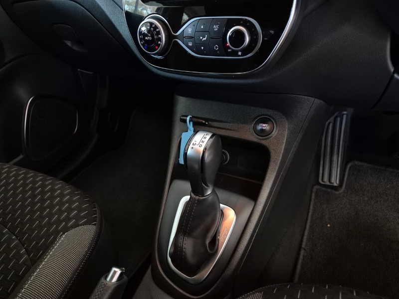 Renault Captur - Ford Bryanston - Image 12