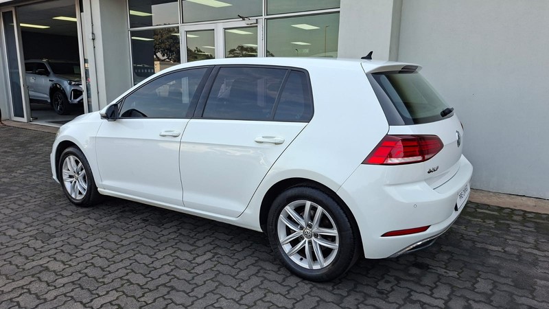 Volkswagen Golf - Isuzu Richards Bay - Image 4