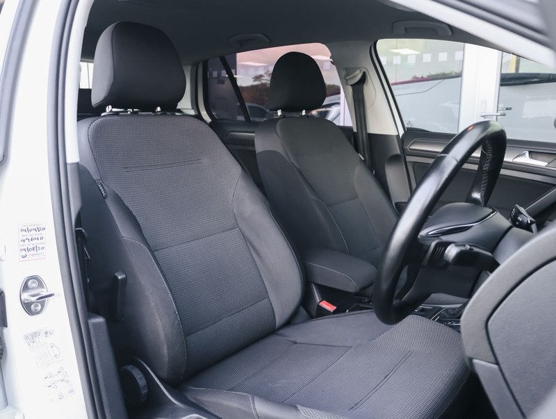 Volkswagen Golf - Isuzu Richards Bay - Image 19