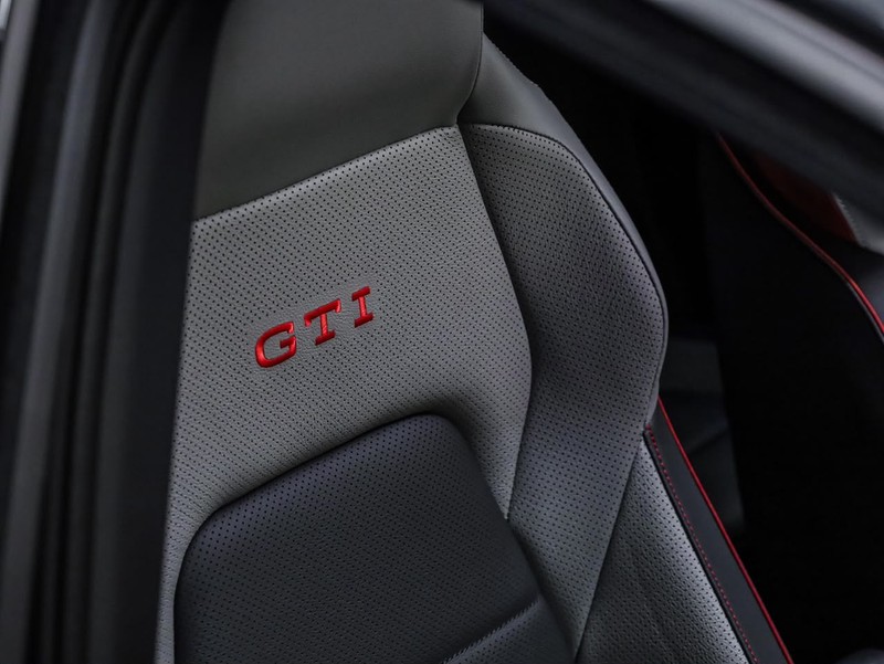 Volkswagen Golf - Hatfield VW Bryanston - Image 11