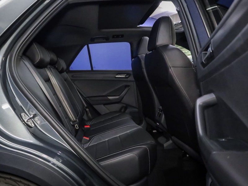 Volkswagen T-Roc - Hatfield VW Bryanston - Image 14