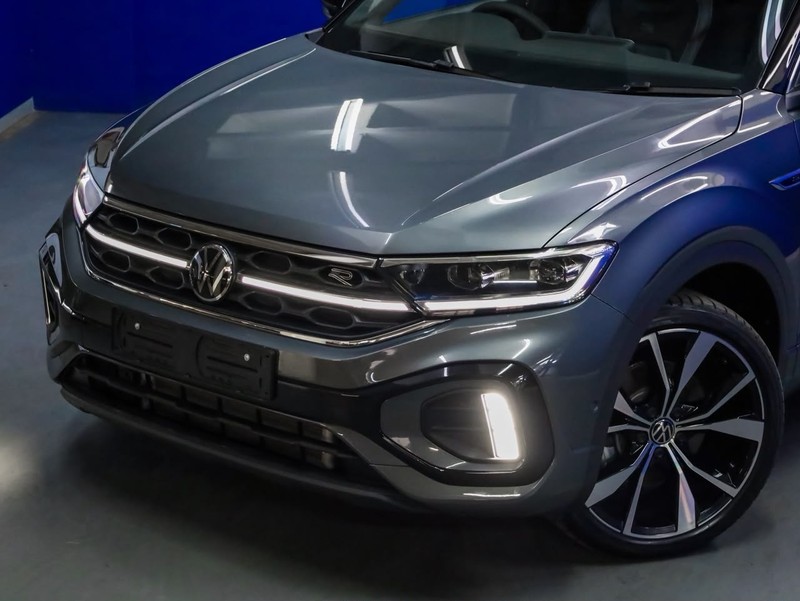 Volkswagen T-Roc - Hatfield VW Bryanston - Image 2