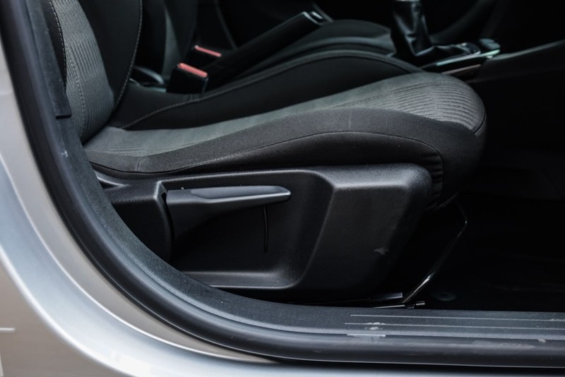 Opel Corsa - MG Hatfield - Image 9