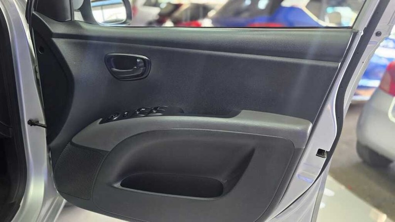 Hyundai i10 - G.I.G Motors - Image 18