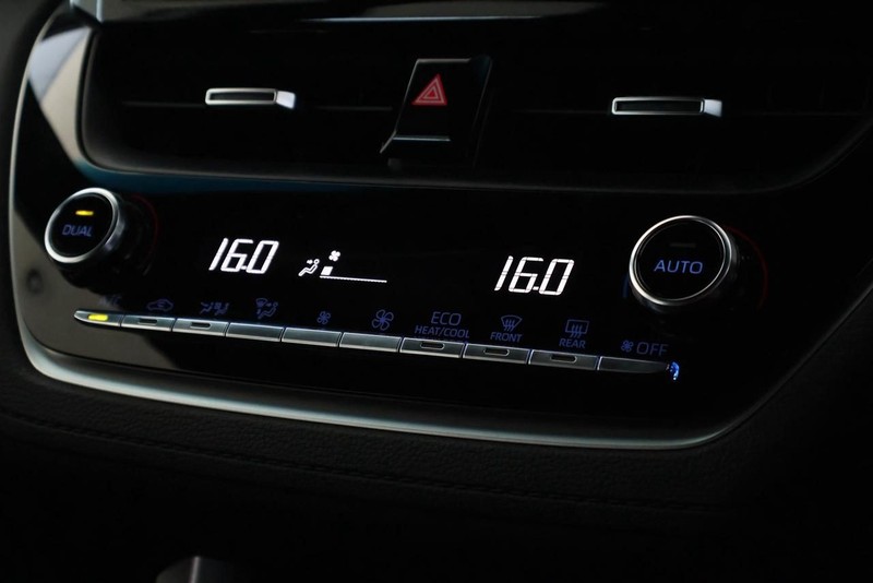Toyota Corolla Cross - Audi Centre Hatfield - Image 15