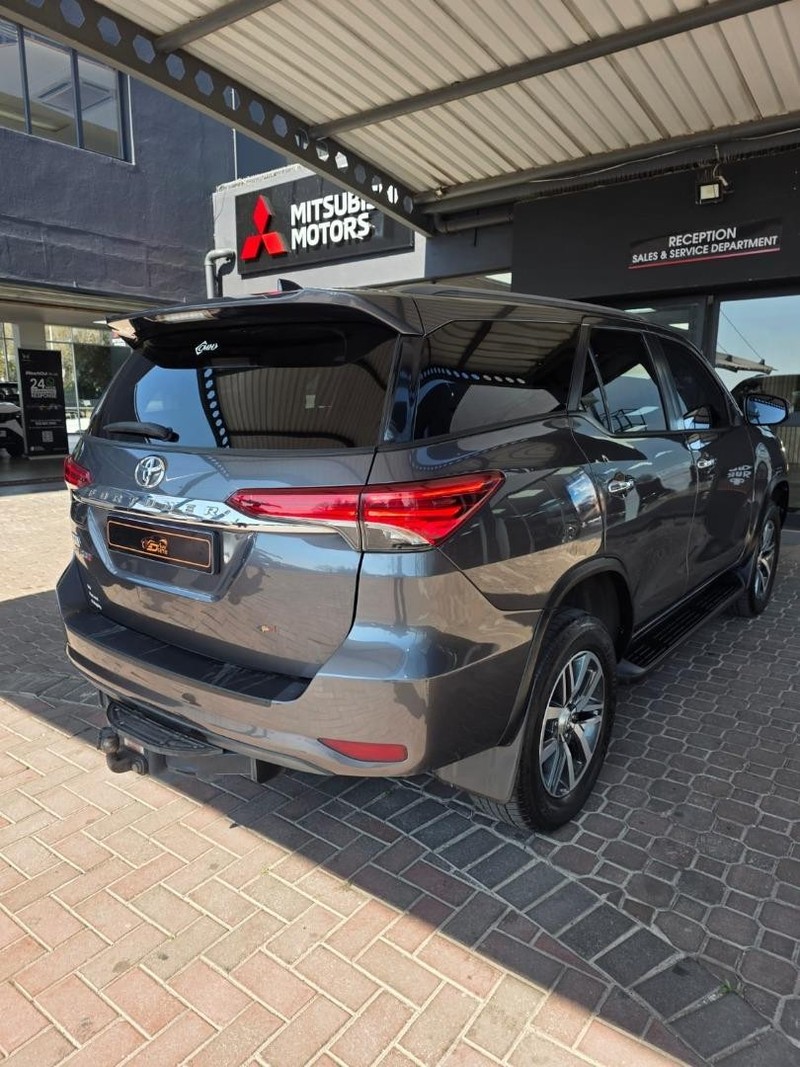 Toyota Fortuner - Mitsubishi Rivonia - Image 4