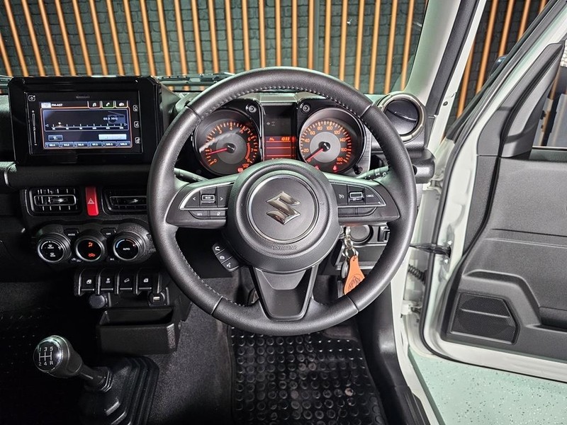 Suzuki Jimny - Mit Mak Motors - Image 9
