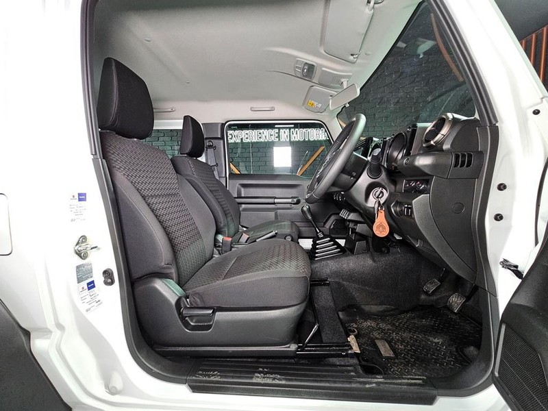 Suzuki Jimny - Mit Mak Motors - Image 8