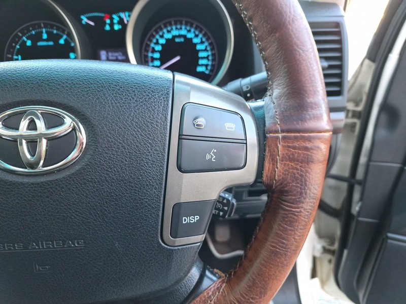 Toyota Land Cruiser - Nic Bottari Toyota - Image 8