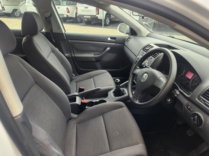 Volkswagen Jetta - WHEELSPOT - Image 5