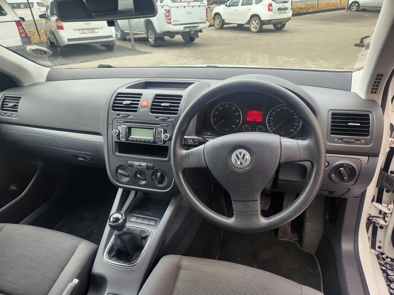 Volkswagen Jetta - WHEELSPOT - Image 4
