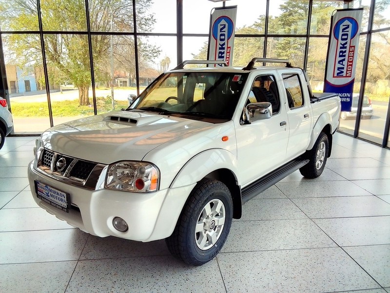 Nissan NP300 Hardbody - Markon Motors - Image 8