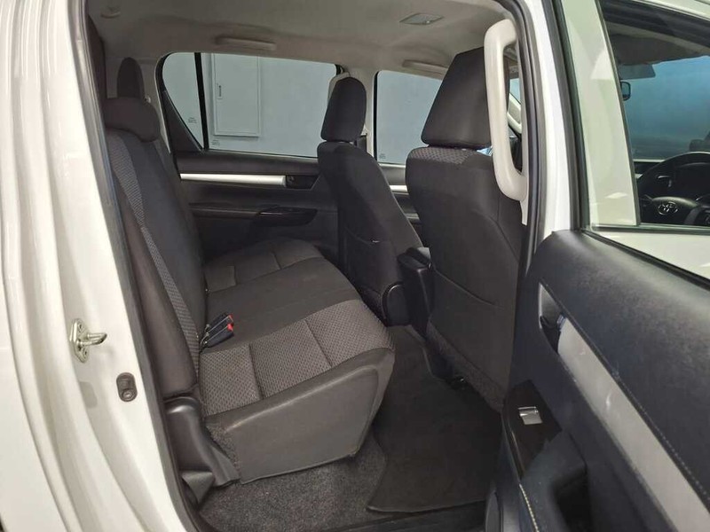 Toyota Hilux - Cargen Auto - Image 11
