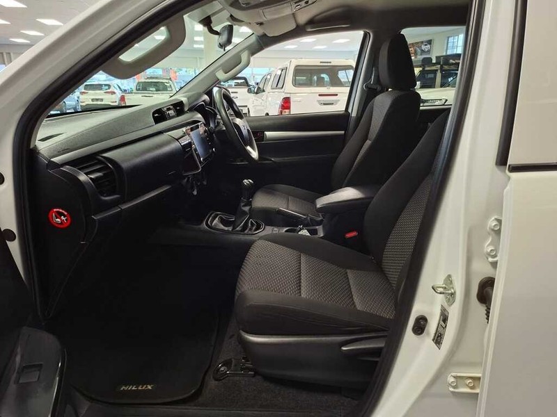 Toyota Hilux - Cargen Auto - Image 8